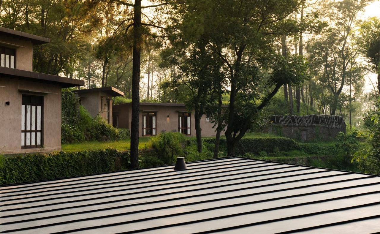 Amaya Kasauli Exterior photo
